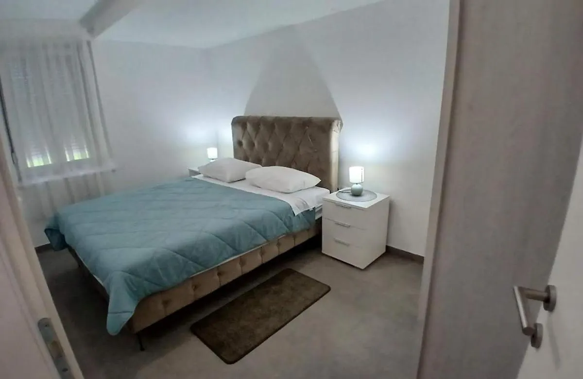 Holiday Home Cassanus Sukošan